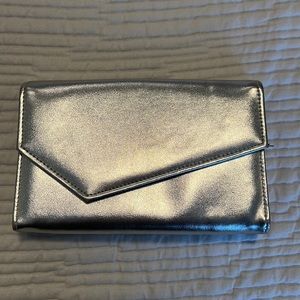 Silver Clutch